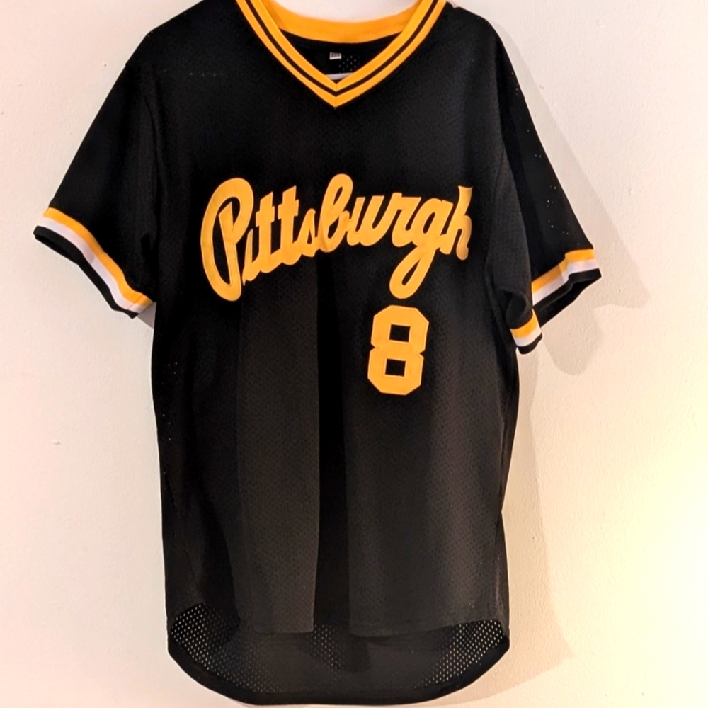 Stargell, Pittsburgh Black and Gold Jersey, size Large